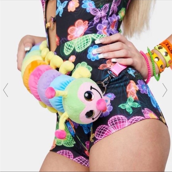 Brand new, plush caterpillar bag - Picture 4 of 5